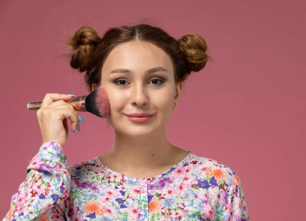 Minnie Mouse face makeup